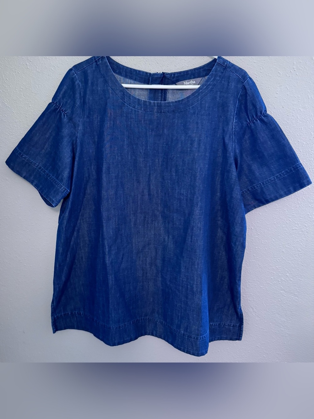 Martha Stewart Classic Denim Short Sleeve Top in Deep Blue with Gold Zipper